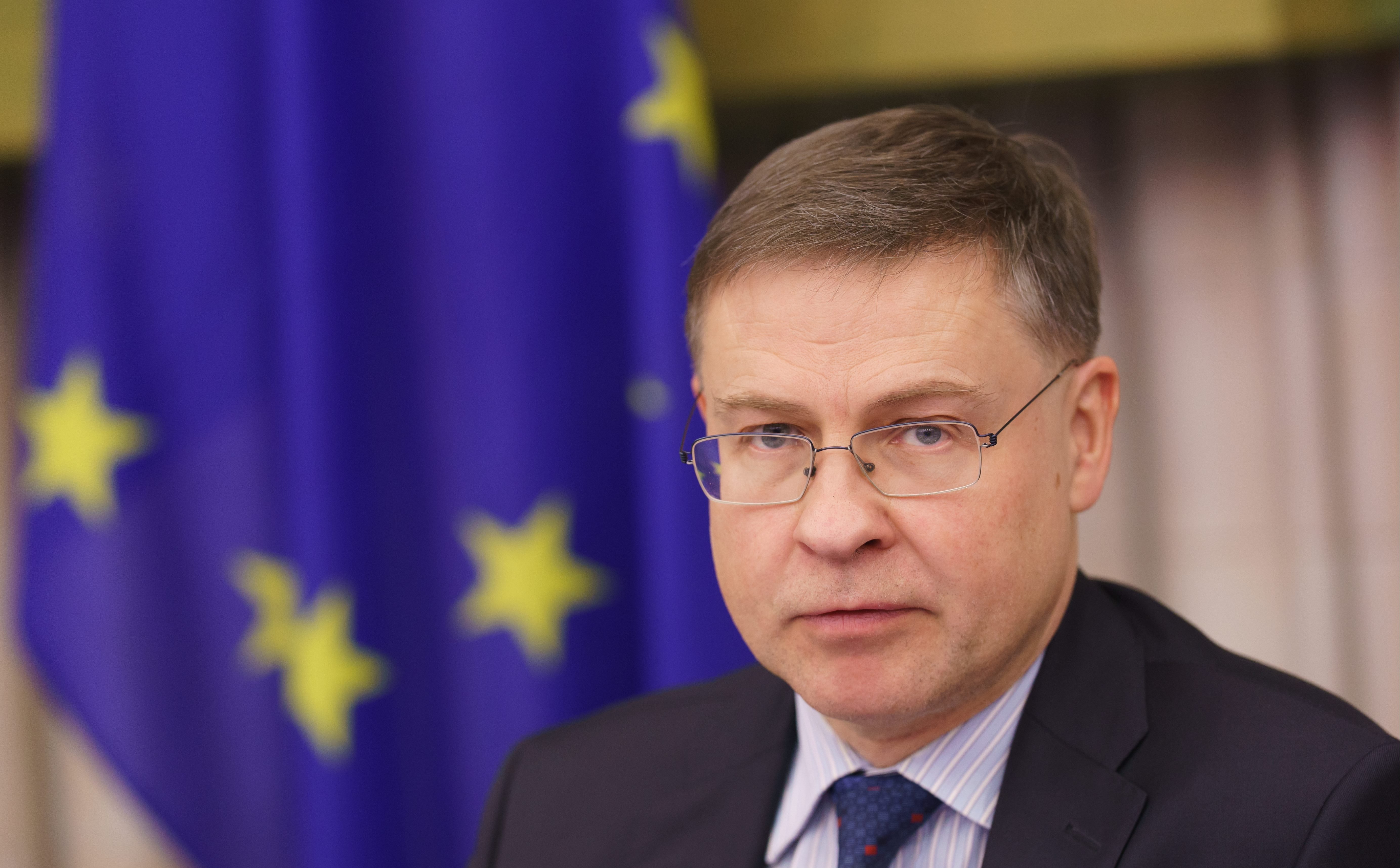 Valdis Dombrovskis: UE zmienia kurs i słucha głosu przedsiębiorców