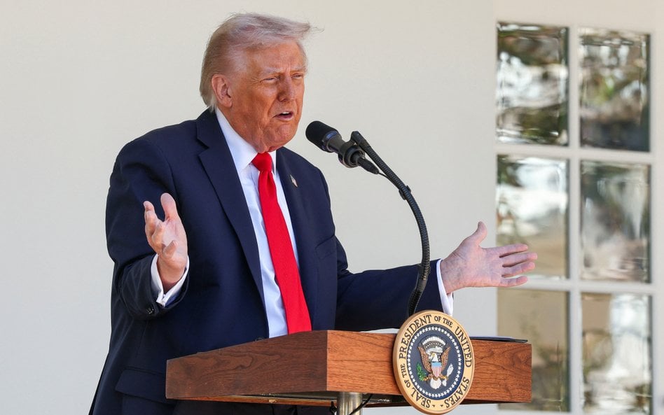 Trump twierdzi, że szefowie GM i Forda podziękowali mu za cła na ciężarówki