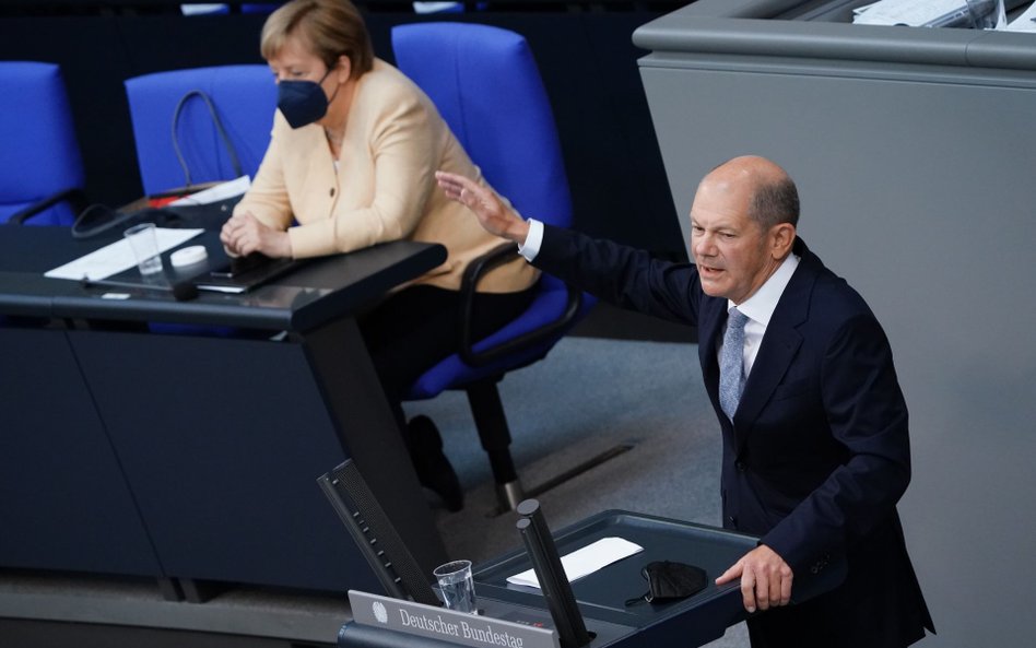 Olaf Scholz w Bundestagu