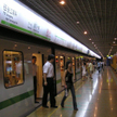 Chiny zakazują „niecywilizowanych zachowań” w metrze