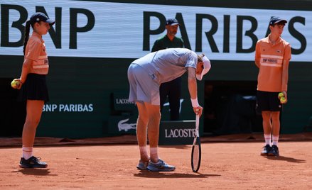 Jannik Sinner przegrał z Argentyńczykiem Juanem Manuelem Cerundolo