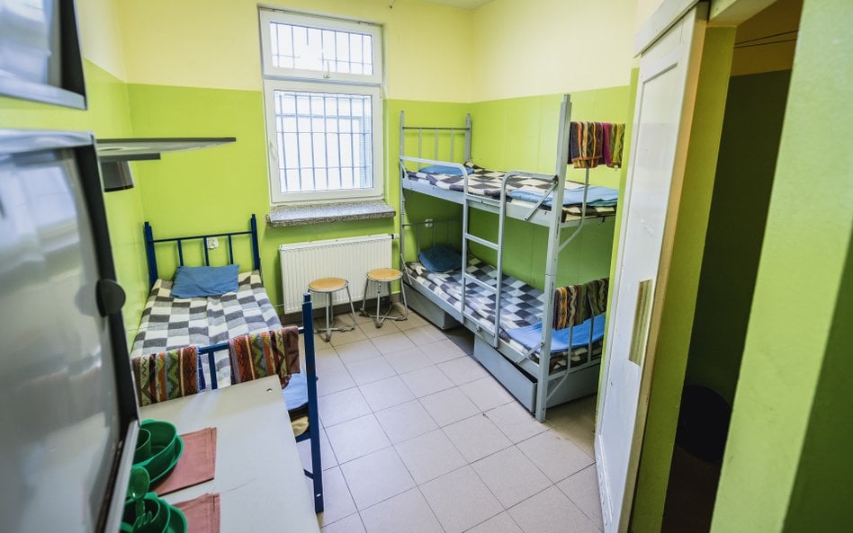 Służba Więzienna oferuje pracę dla cywilów