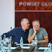 Sztab kryzysowy w Głogowie. Premier Donald Tusk z szefami MSWiA i MON, Tomaszem Siemoniakiem i Włady