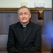 Biskup Andrzej Jeż na sali rozpraw Sądu Rejonowego w Tarnowie