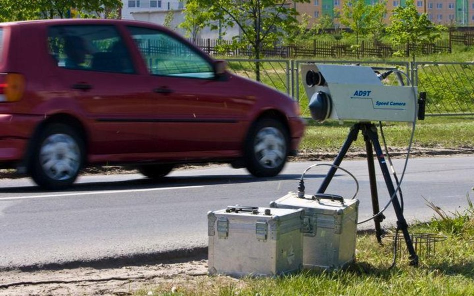 Przenośny fotoradar Straży Miejskiej