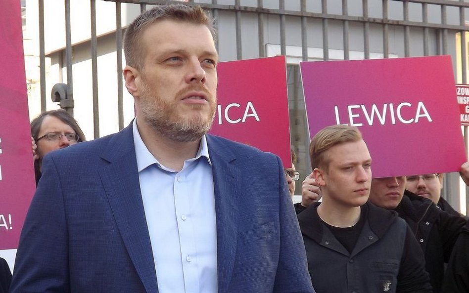 Posłowie Razem mają niecałe 20 tys. zł oszczędności. Razem