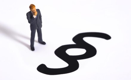 Egzekucja wierzytelności a nowe kompetencje referendarzy w postępowaniu klauzulowym