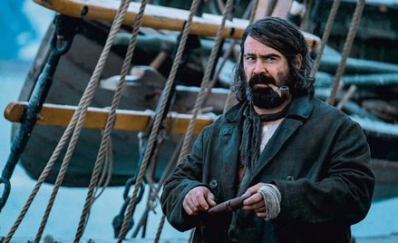 Colin Farrell (Henry Drax) w serialu „Na wodach północy”