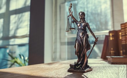 Przyjęto projekt ws. zasad przeszukań w kancelariach adwokackich