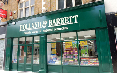 Rosyjski miliarder kupuje sieć sklepów Holland & Barrett
