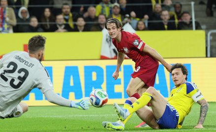 Jakub Kamiński przegrywa pojedynek z Kristofferem Nordfeldtem