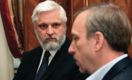 Krzysztof Jaraczewski w rozmowie z ministrem kultury Bogdanem Zdrojewskim (fot: Michał Kość)