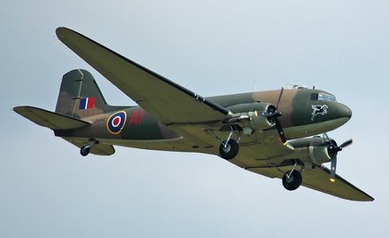 Douglas C-47 Dakota w barwach RAF