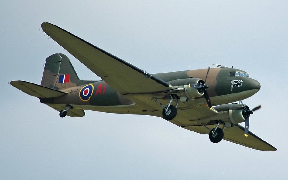 Douglas C-47 Dakota w barwach RAF