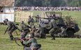 VAT od mundurów i broni na rekonstrukcję historyczną można odzyskać w zależności od tego, komu i na 