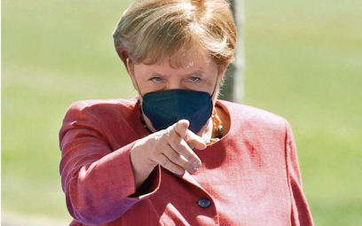 Kanclerz Angela Merkel na poniedziałkowym szczycie NATO, ostatnim w swojej karierze