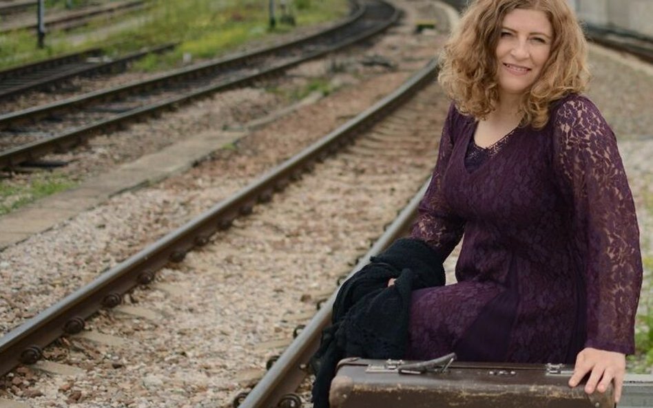 Wioletta Grzegorzewska, pisarka emigracyjna.