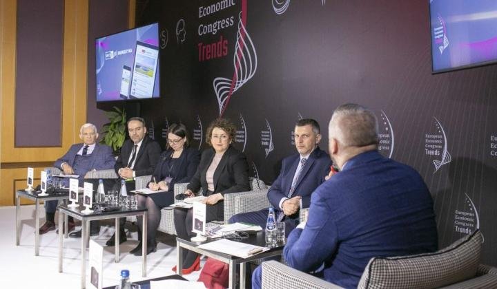 Między niepewnością a nowym porządkiem. Gospodarka w czasach wielkich przesileń