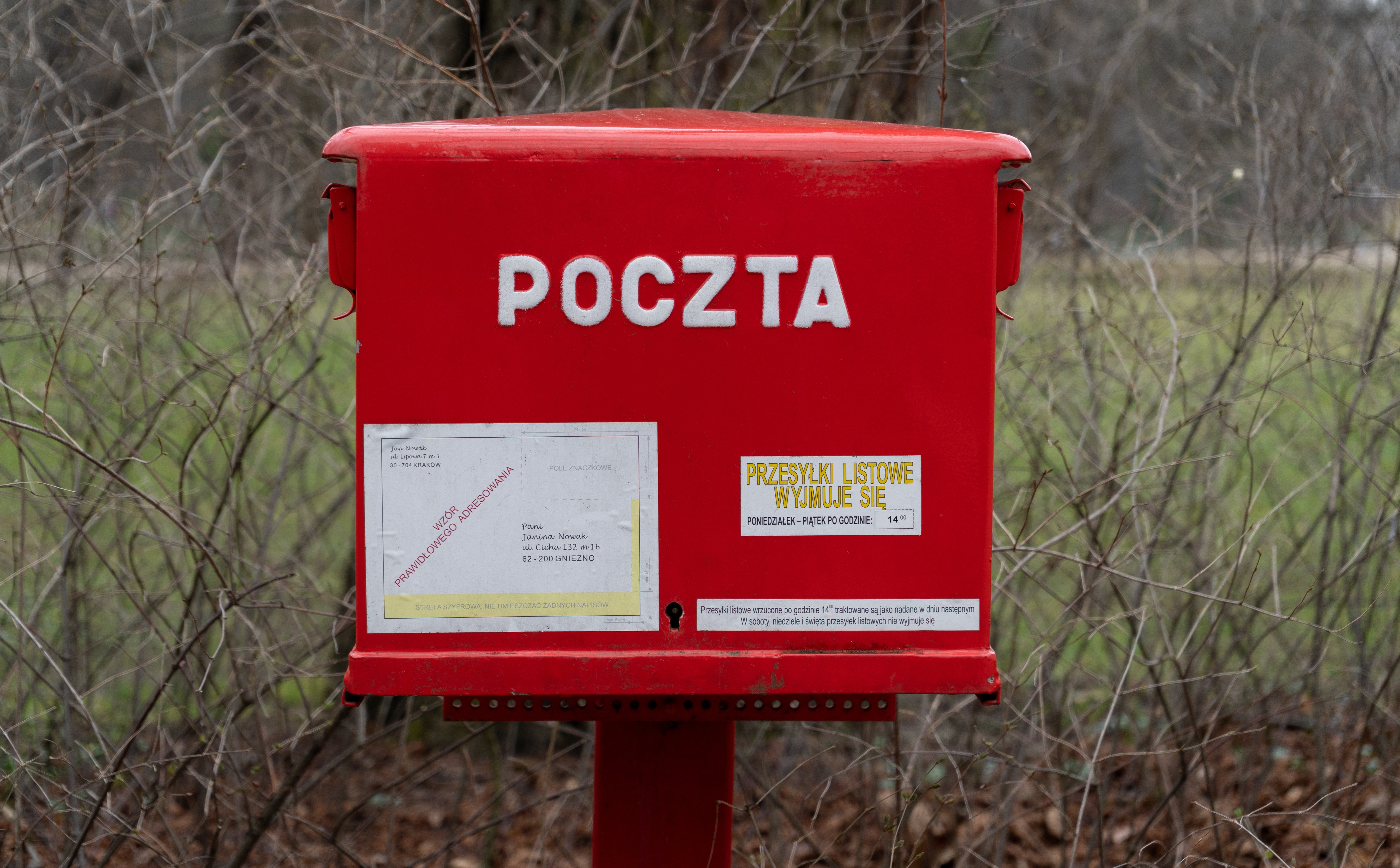 Partactwa Poczty Polskiej narażają dane i dobra osobiste obywateli