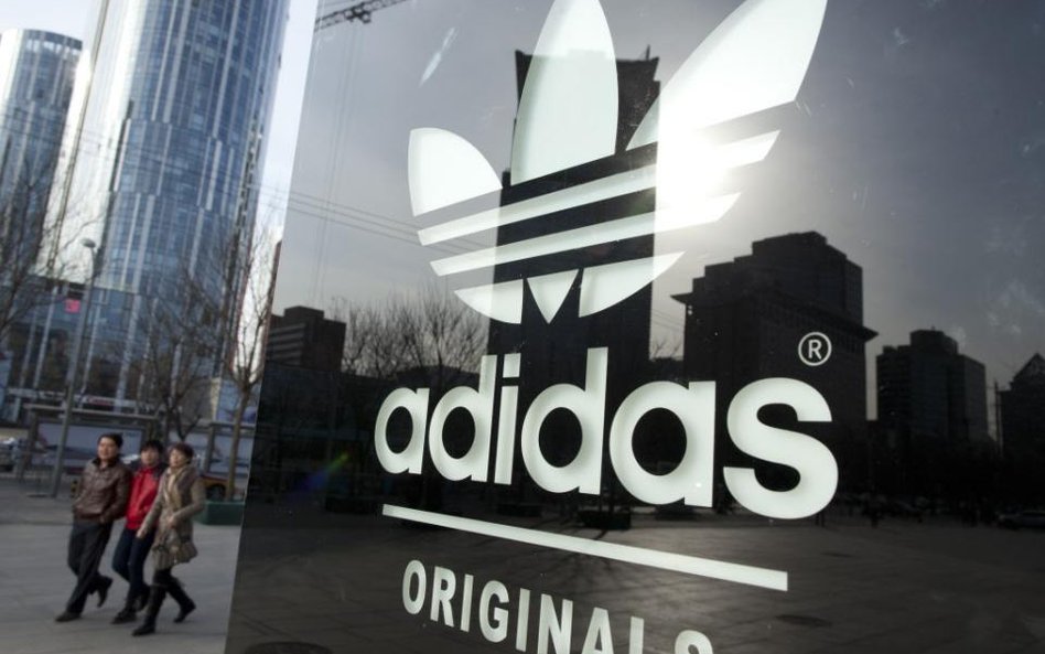 Adidas w dół z powodu prognozy