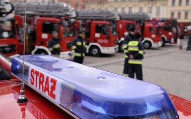 Kraków: Złodzieje próbowali okraść strażaków walczących z powodzią