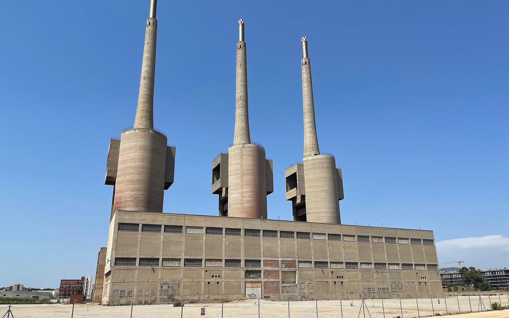 Właściciel Zary stawia nową siedzibę. Powstanie obok brutalistycznego zabytku