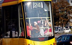 Inaczej pojadą także składy linii 24. Od skrzyżowania z ulicą Radiową skierują się one przez Powstań