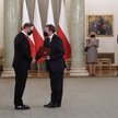 Prezydent RP Andrzej Duda (L) oraz powołany na stanowisko prezesa Naczelnego Sądu Administracyjnego 