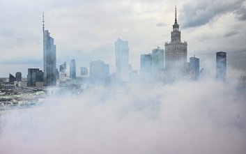 W godzinie "W" rondo Dmowskiego zamieniło się w wielkie widowisko pirotechniczne