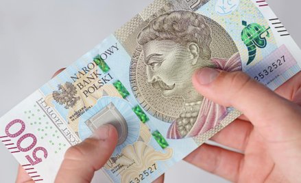 500 plus dla niepełnosprawnych - co po waloryzacji rent i emerytur