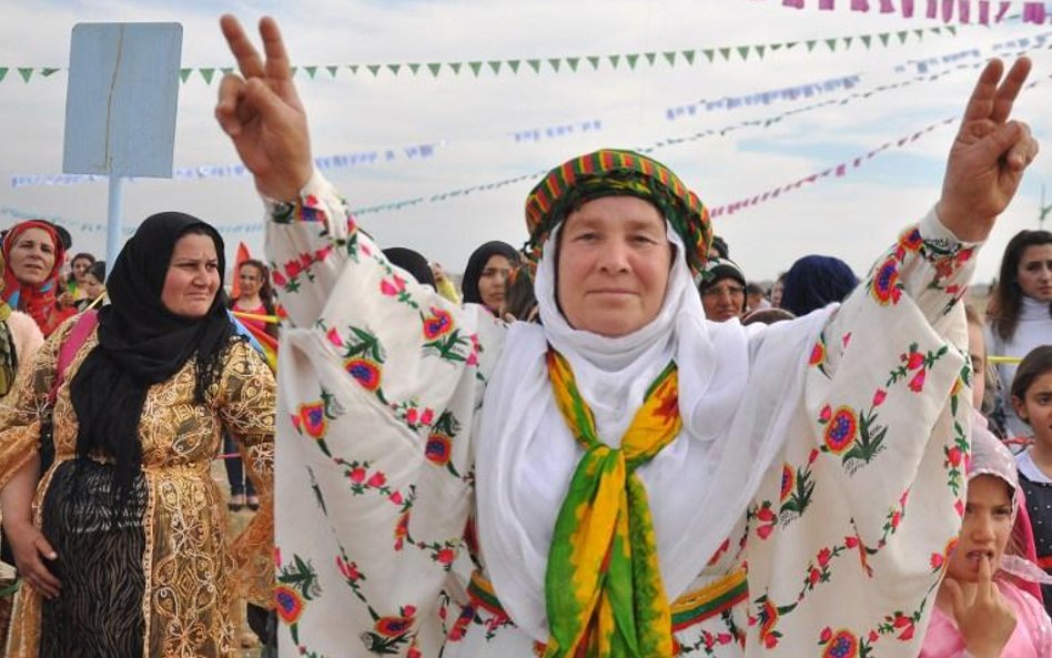 Obchody Dnia Kobiet w Qamishli