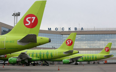 Pasażerski samolot zgubił złoto na lotnisku w Moskwie. To już kolejny taki przypadek w Rosji