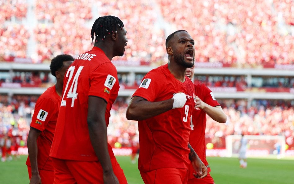 Cyle Larin strzelcem bramki dla Kanady