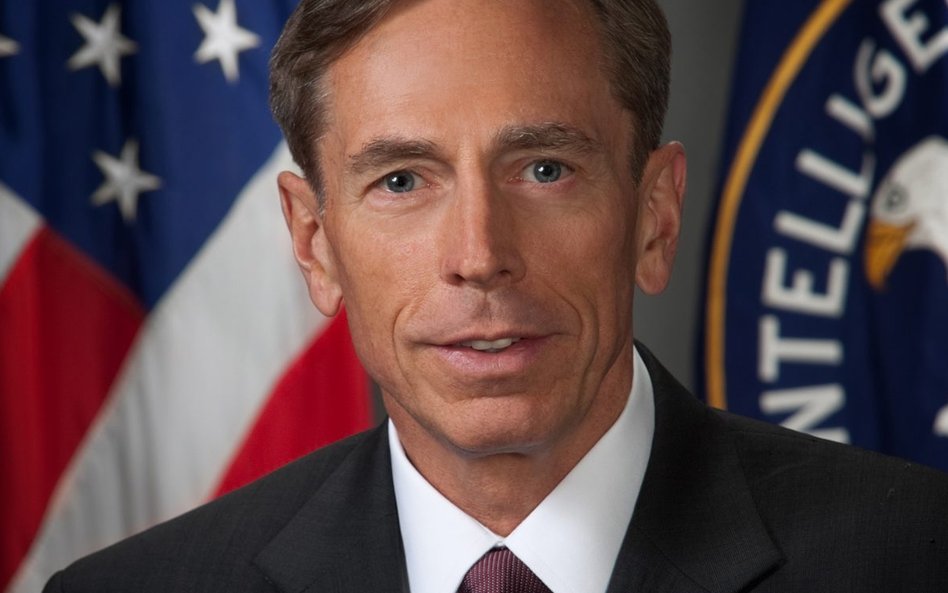 Gen. David Petraeus, b. szef CIA i b. dowódca sił USA w Europie