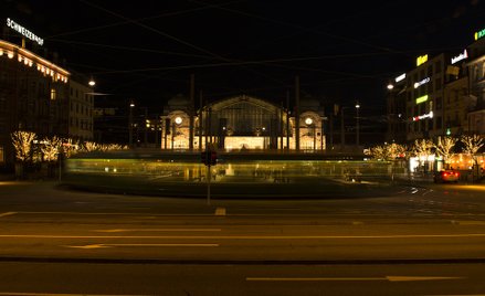 "Zbyt niebezpieczne": Bazylea odwołuje nocne tramwaje do Francji