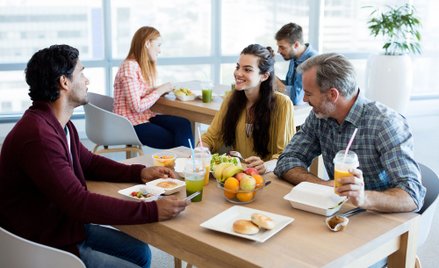 Soki i owoce także dla samozatrudnionych