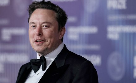 Miliarder Elon Musk od dawna zamieszcza tweety zwiększające popularność dogecoina. Fot. ETIENNE LAUR