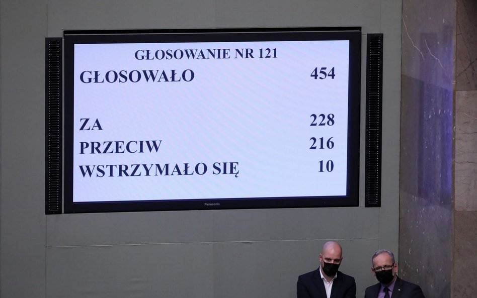 Reuters o "lex TVN": Sejm przyjmuje, USA potępiają