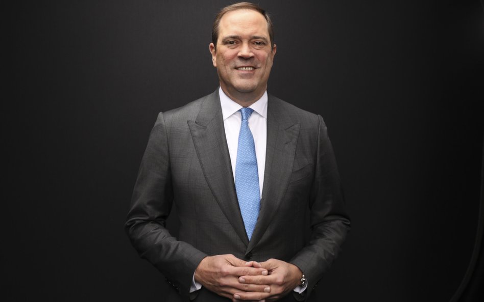 Chuck Robbins