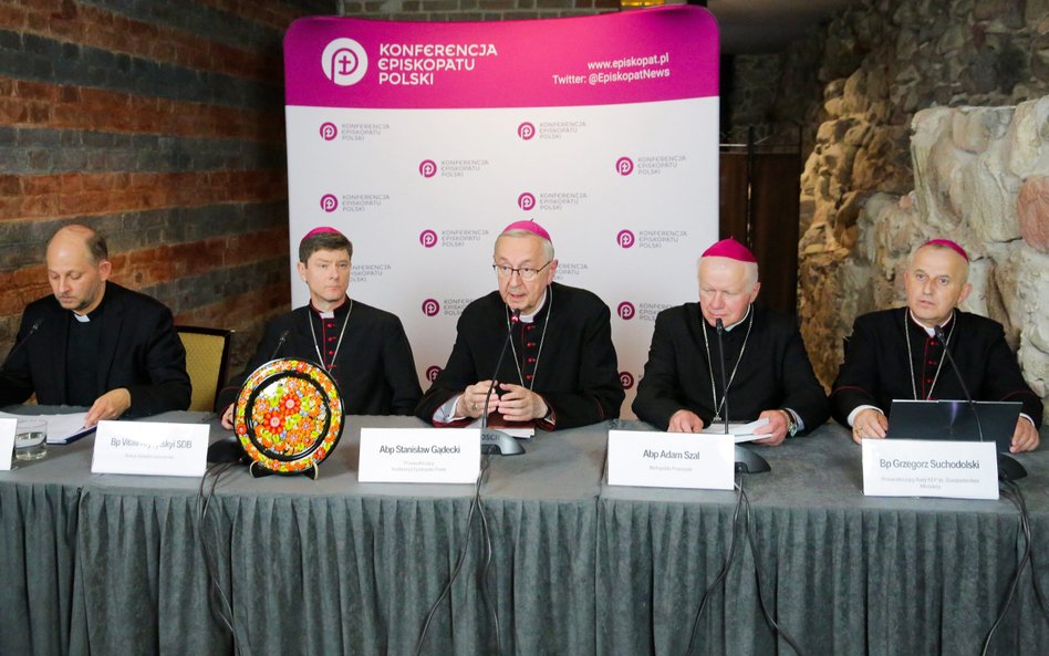 Konferencja prasowa po zakończeniu zebrania plenarnego Konferencji Episkopatu Polski, Lidzbark Warmi