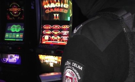 MF ostrzega przed grami na automatach poza kasynami i salonami gier