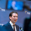 Austria zamknie siedem meczetów i wydali imamów