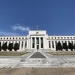 Poranek maklerów: Fed nie zaskakuje, Facebook wywołuje konsternację