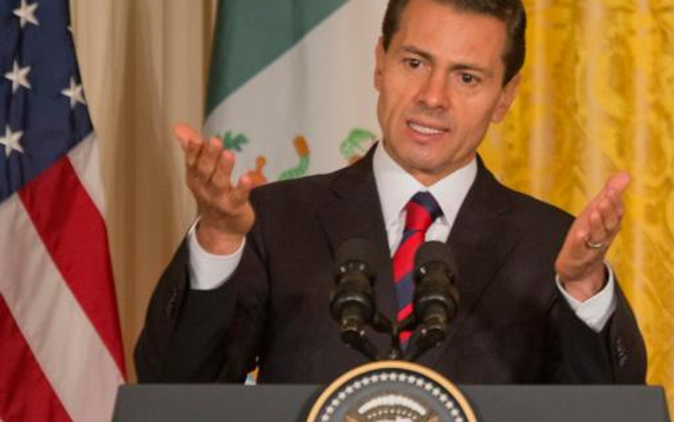 Enrique Pena Nieto w marcu porównał Trumpa do Hitlera. Teraz przyjął go w swoim pałacu