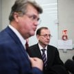 Byli posłowie PiS Mariusz Kamiński (P) oraz Maciej Wąsik (L) udzielają wypowiedzi mediom
