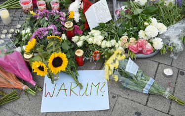 Napastnik z Monachium wielbił Breivika