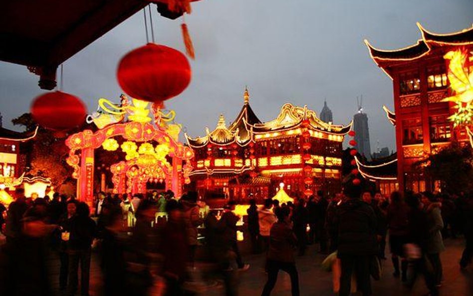 W ostatni piątek indeks Shanghai Composite był o 10 proc. niżej od sierpniowego szczytu