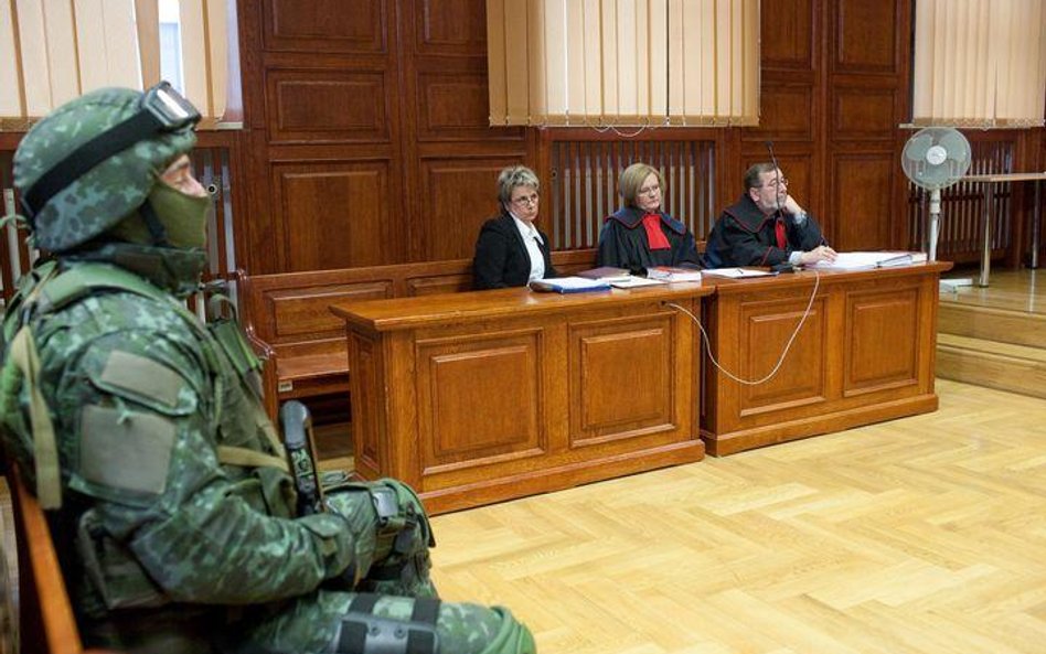 Proces o współudział w śmierci gen. Marka Papały