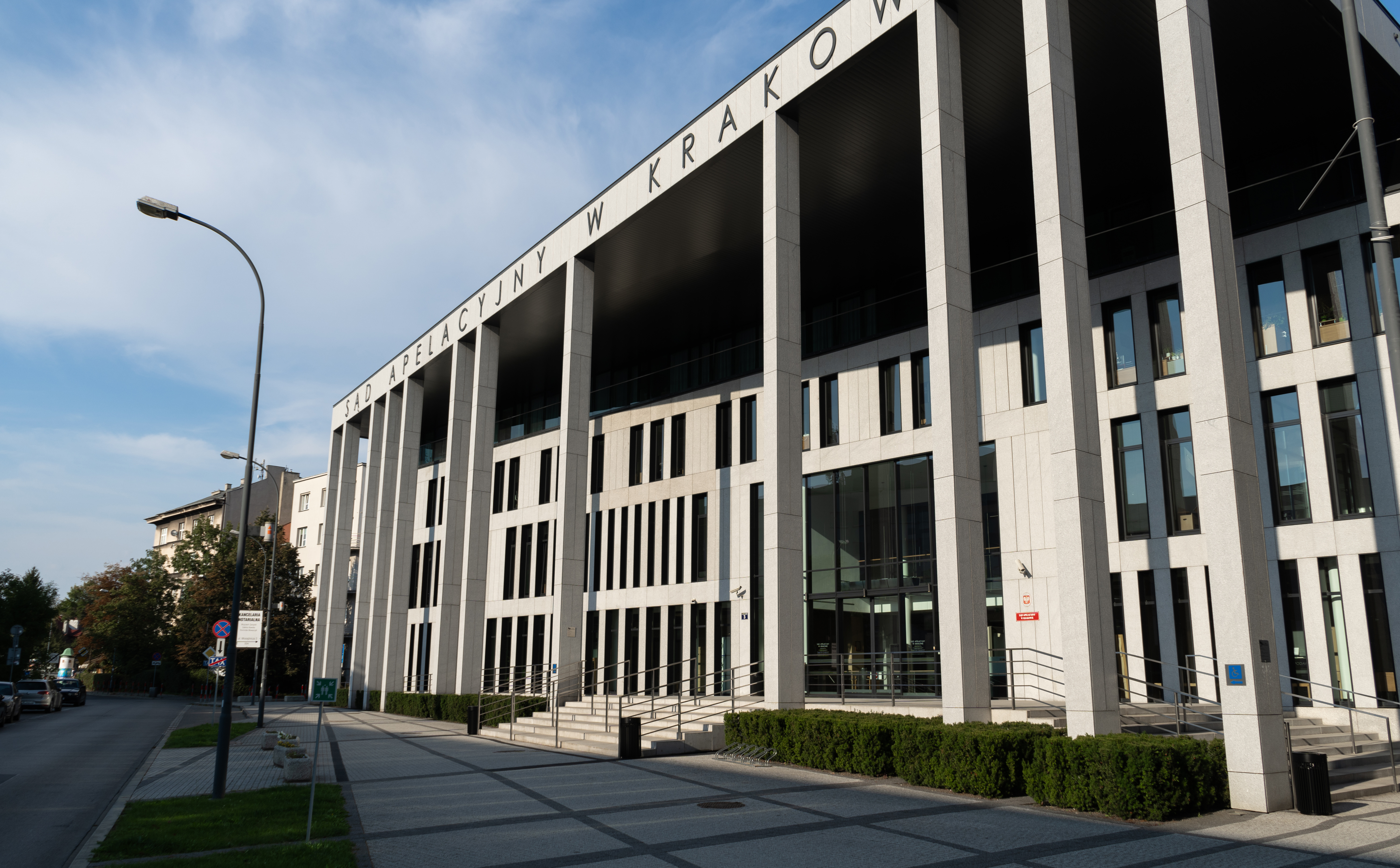 Afera korupcyjna w Sądzie Apelacyjnym w Krakowie za 35 mln zł. Rusza proces oskarżonych