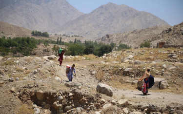 Rosja: Talibowie kontrolują 2/3 granicy Afganistanu z Tadżykistanem